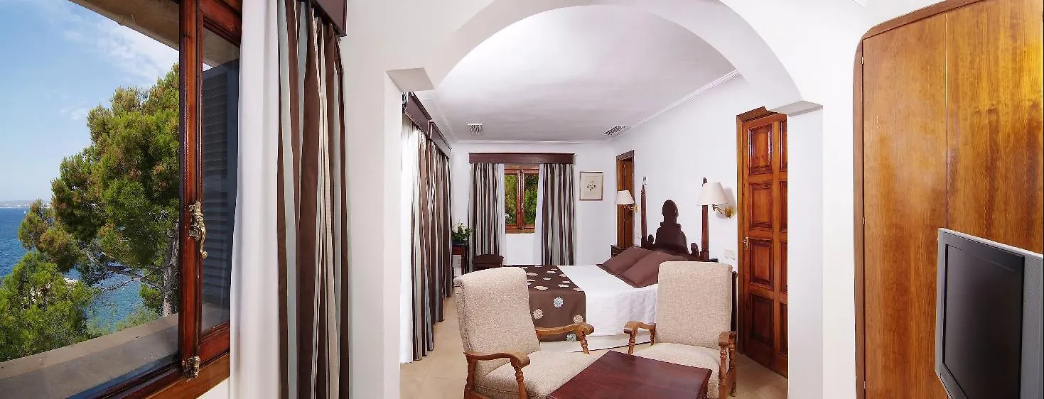 Hotel Bendinat بورتالس نوس 4*,  إسبانيا